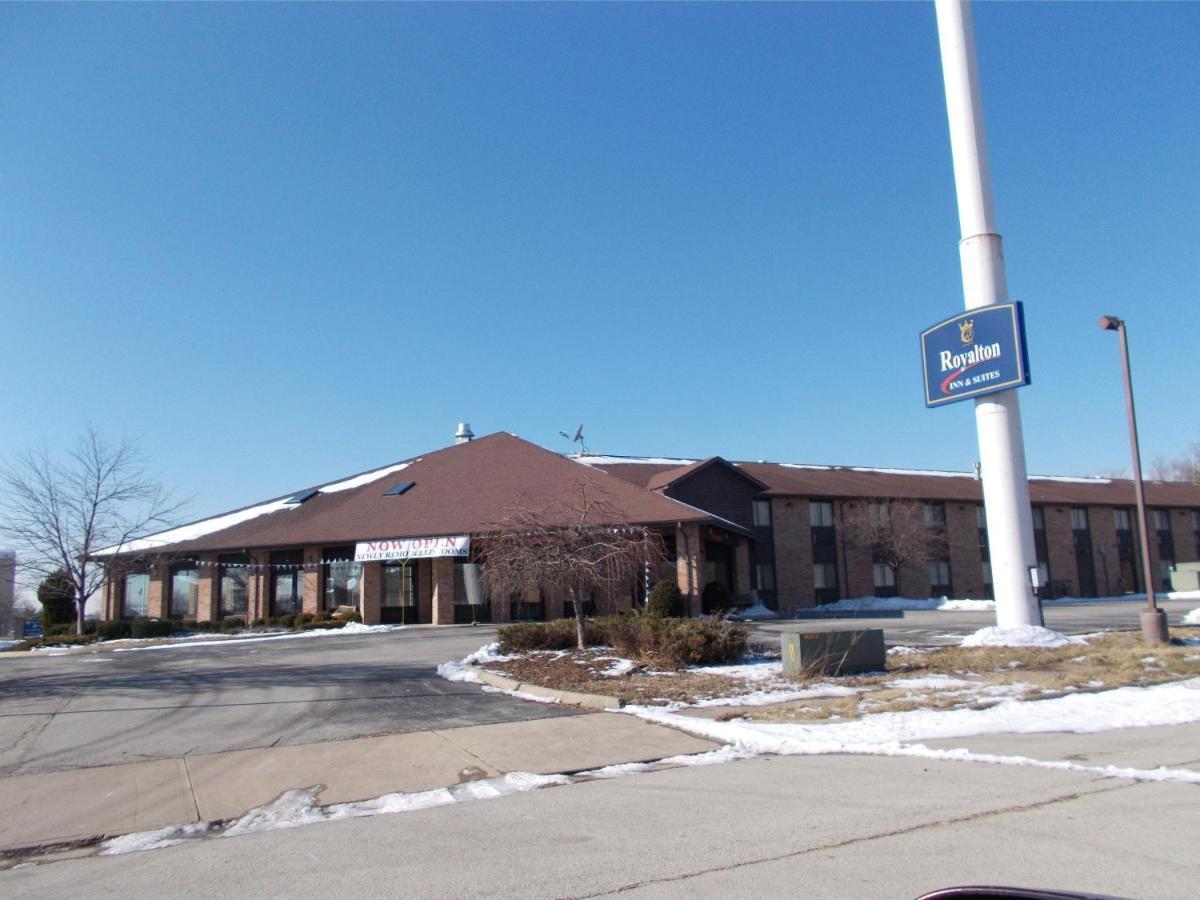 Royalton Inn And Suites, Wilmington,Ohio Exterior photo